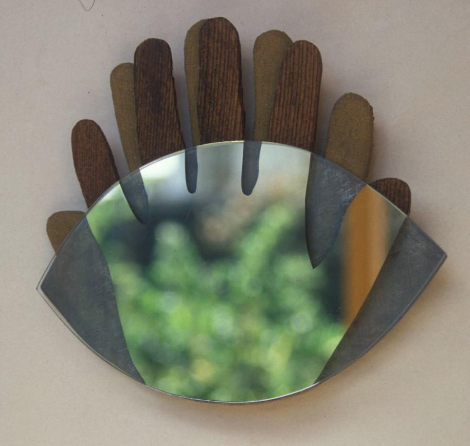 ‘hand eye 2’, clay, wood mirror approx 15 x 20 cm, 1998